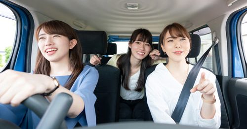 軽自動車の定員は何人なの？