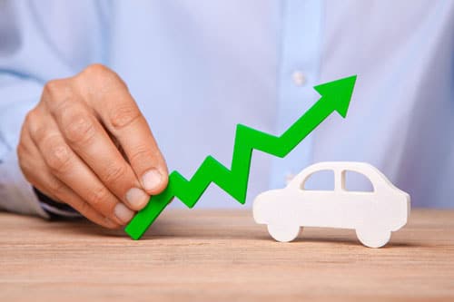13年がボーダー 古い自動車を車検に通すと増税になる仕組みを紹介 車買取 車査定のグー運営 13年がボーダー 古い自動車を車検に通すと増税になる仕組みを紹介 車買取 車査定のグー運営