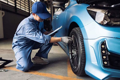 リフトアップした車を車検に通すには