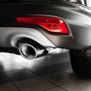 車検を通すマフラーの音量はどのぐらい？騒音規制の概要と対処法を解説