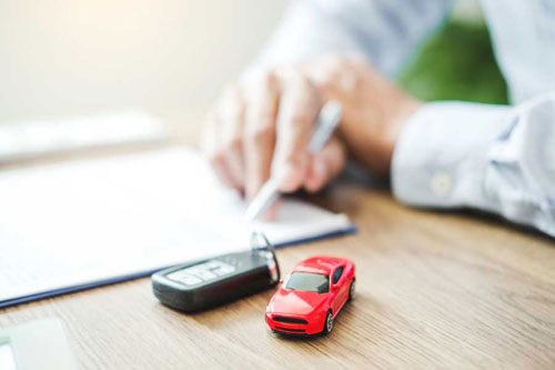 車を売却したときに保険の手続きは必要？ケース別に紹介