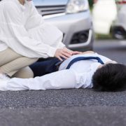 自動車保険（任意保険）の選び方は？補償内容や保証会社を選ぶポイントも紹介