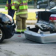 追突事故で車が全損！対処法や車の扱いをわかりやすく解説