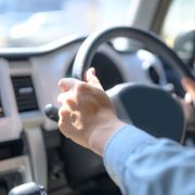 自動車保険の記名被保険者とは？保険における3つの名義や変更時の注意点を紹介