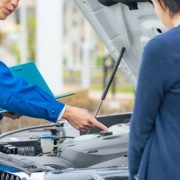 車の点検で確認や交換するべき部品は？部品交換を勧められたときの対応方法も紹介