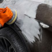 車の板金修理の相場は？部位別の相場や依頼できる業者を紹介