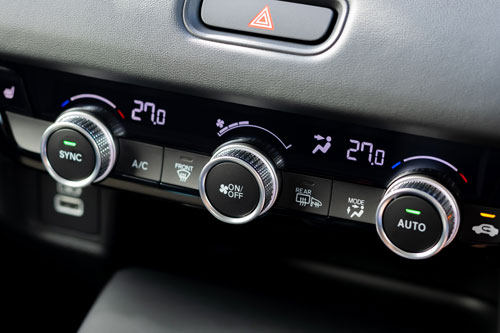 ハイブリッド車はエアコンの使い方によって燃費が悪化する場合がある