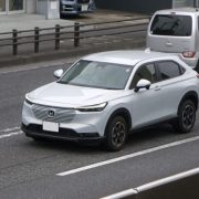 ハイブリッド車は走行中に充電できる？仕組み・メリット・注意点を徹底解説！