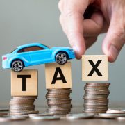 ハイブリッド車は13年ルールの対象外！減税措置やおすすめの買い替えどきを解説