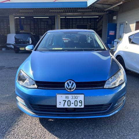 【印西　我孫子　成田　白井　鎌ヶ谷　八千代　栄町　の点検・整備はオートランナーへ！】フォルクスワーゲン　フロントバンパー+フロントフェンダー修理　ゴルフ　板金・外装補修