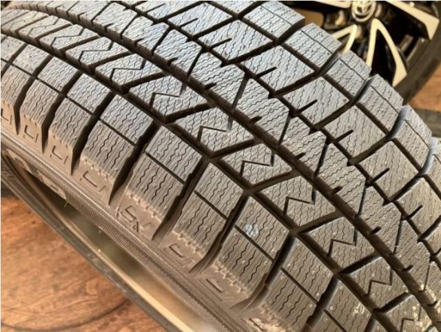 新型ヴォクシー純正＆新品スタッドレス付！即納セットのご案内！