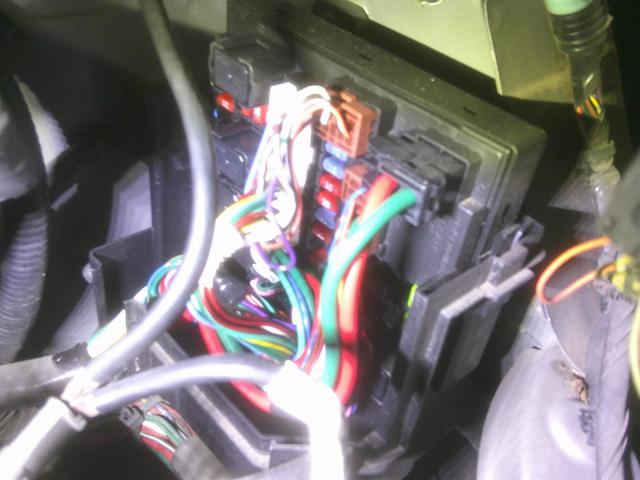 日産　ＮＶ２００バネット HR16 エンジン不調　ラフアイドル　ブスブス　テスター　診断機　AUTEL　インジェクター　圧縮　VTC　ソレノイド　スロットル　清掃　TAS学習　原因　配線　特定できず　千葉県　茨城県　埼玉県