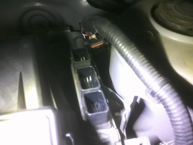 日産　ＮＶ２００バネット HR16 エンジン不調　ラフアイドル　ブスブス　テスター　診断機　AUTEL　インジェクター　圧縮　VTC　ソレノイド　スロットル　清掃　TAS学習　原因　配線　特定できず　千葉県　茨城県　埼玉県