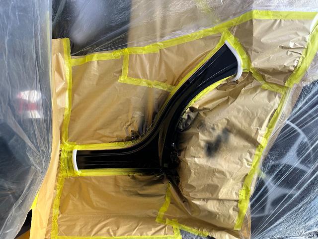 スバル　フォレスター　フロントドア､リヤドア交換､クォーター修理 ・鈑金塗装 ・板金・外装補修