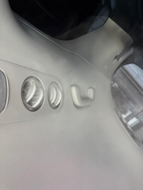 オデッセイ　車のエアコン臭い　エバポレーター洗浄　ホンダ　オデッセイ　電装系修理　カーエアコン洗浄
愛車のエアコン掃除屋さん　カーエアコンクリーニング株式会社