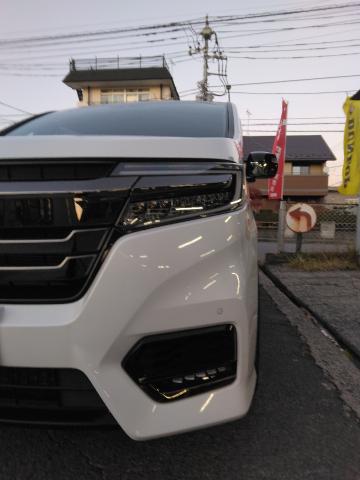 ホンダ　ステップワゴンスパーダ　ミニバン　16インチ新品タイヤ持ち込み交換