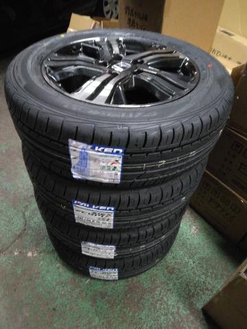 ホンダ　ステップワゴンスパーダ　ミニバン　16インチ新品タイヤ持ち込み交換