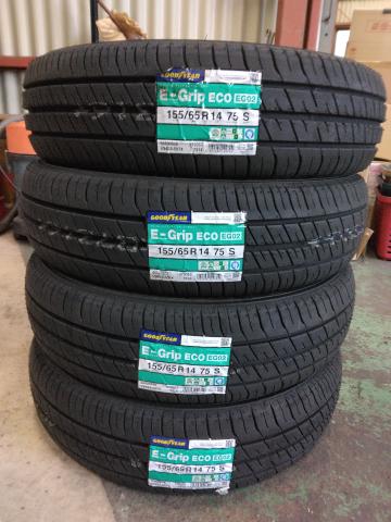 スズキ　スペーシアカスタム　14インチ新品タイヤ持ち込み交換