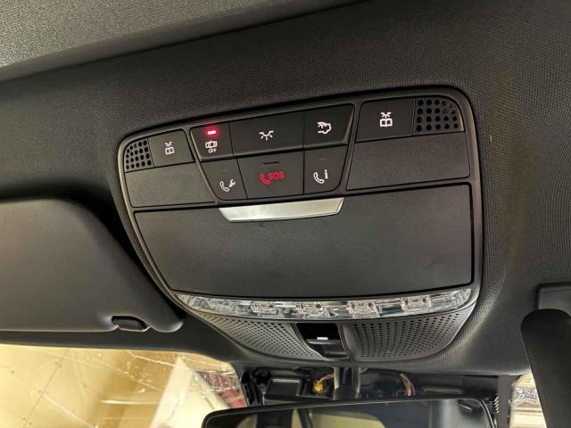 メルセデスＡＭＧ　Ｅクラス　その他電装系取付　デジタルインナーミラー　取り付けさせていただきました。