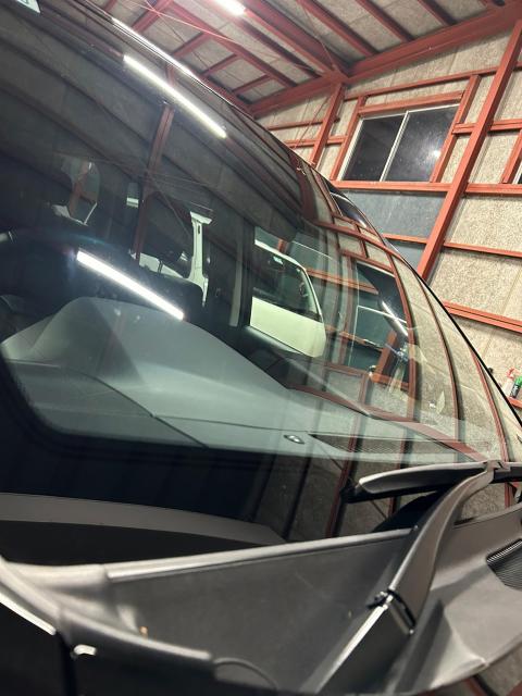 トヨタ　ランドクルーザープラド　ウィンドウコーティング　油膜除去