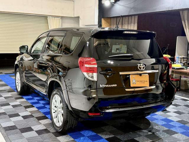 【トヨタ　ヴァンガード　ガラスコーティング　ボディ研磨　ウィンドウコーティング】福岡市　博多区　南区　中央区　東区　西区　城南区　早良区　大野城　春日　太宰府　那珂川　筑紫野　粕屋