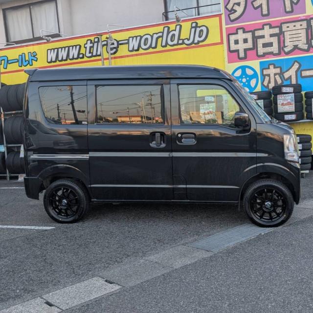 スズキ　エブリイ　新品スタッドレスタイヤのブリヂストン BLIZZAK VRX3　155/65R14の4本に交換【福山市　府中市　神石高原町　井原市　笠岡市　持込でのタイヤ交換大歓迎受付中！Web予約もOK！！】