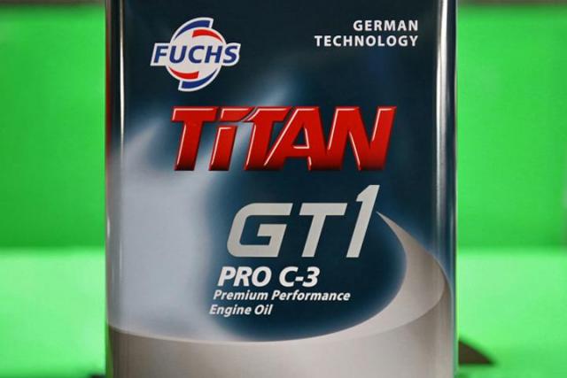 ゴルフ７ヴァリアント　車検整備　 フックスオイル
