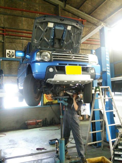 ★スズキ　ジムニー　オイル漏れ修理いたしました！