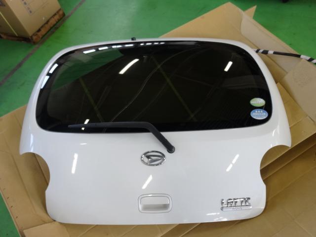 ダイハツ　ムーブラテ　中古バックドア交換
