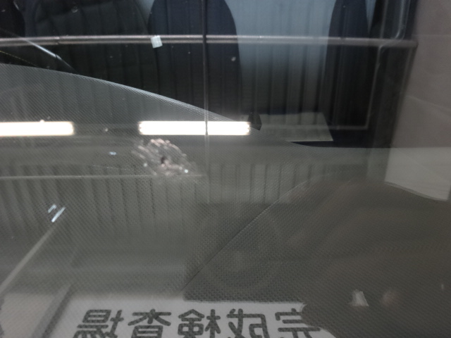 YRV 社外新品ガラス