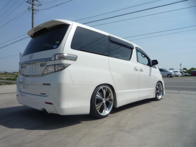 ヴェルファイア　車高調持込み取付