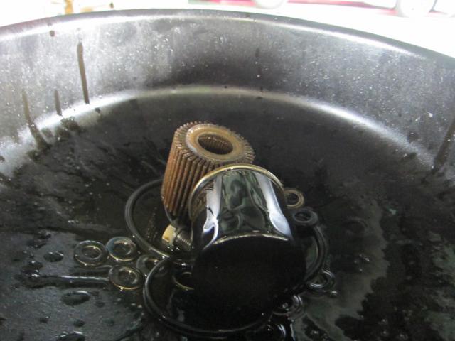 オイル交換　ヴィッツ　刈谷市　塚本自動車