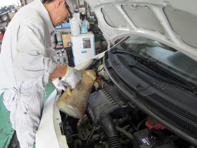 オイル交換　ヴィッツ　刈谷市　塚本自動車