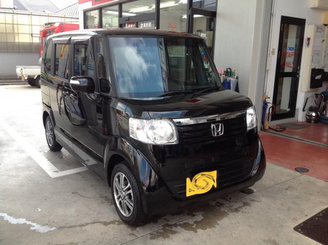 H26年 ﾎﾝﾀﾞ N BOX 型式DBA-JF1 ﾊﾞｯｸﾄﾞｱ・ﾘﾔﾊﾞﾝﾊﾟｰ・ﾊﾞｯｸﾊﾟﾈﾙ鈑金修理ご