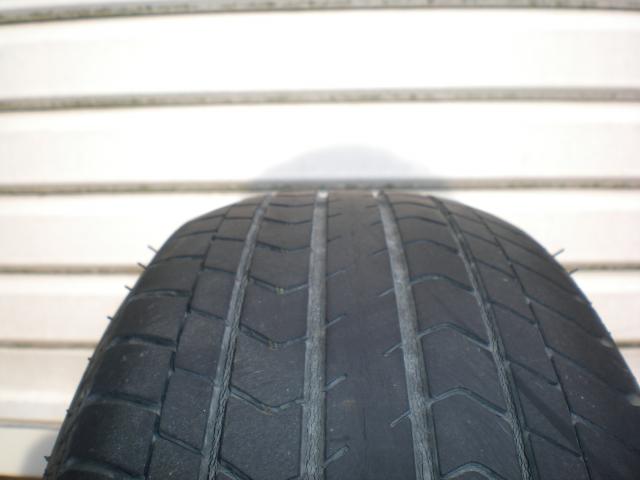 ホンダ　ホビオ　タイヤ交換