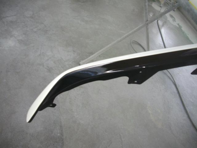 レクサスＬＳ　フロントスポイラー持込み　２トーン塗装