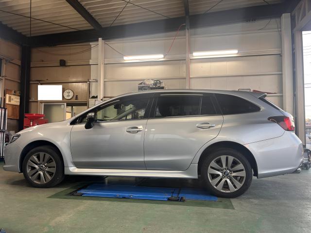 レヴォーグ　持込ショックアブソーバー取付　インチアップブラケット取付　快適性と耐久性向上◎　持ち込みパーツ取付お気軽にご相談ください！