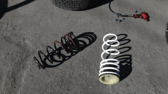 トヨタ　ランドクルーザー２５０　サスペンション・足回りパーツ取付