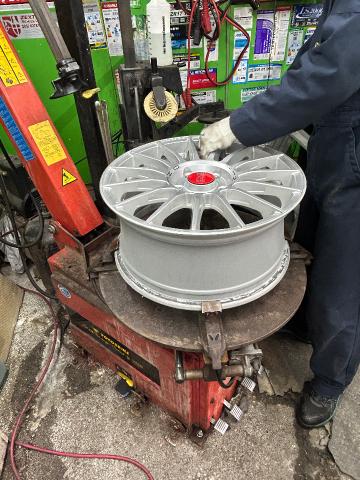 ＭＩＮＩ　ＭＩＮＩ　F57 ホイール交換