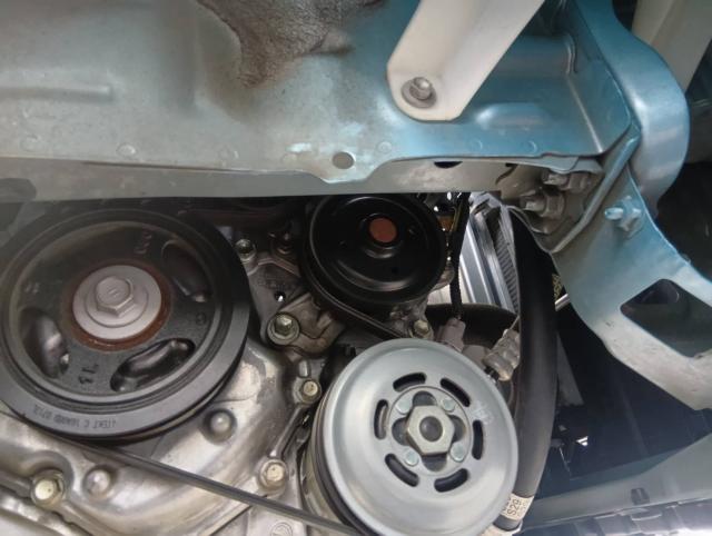 トヨタ　ヴィッツ　ウォーターポンプ交換