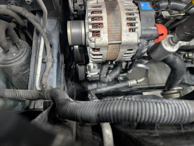 日産　エクストレイル　A/Cコンプレッサー交換