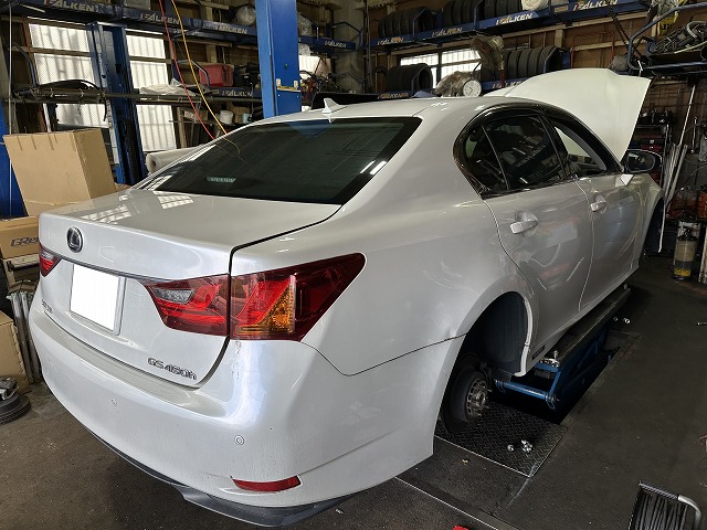 滋賀オートライフハノ　レクサス「GS450ｈ」(GWL10)の車検＆整備とオイル交換