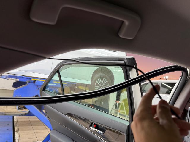 トヨタ クラウンハイブリッド ドライブレコーダー前後取付 熊本県 熊本市 東区 北区 西区 南区 中央区 菊陽町 合志市 益城町 大津町 西合志 菊池市 新型 エアコン オーディオ パーツ チェックランプ 警告灯 修理 異音 電装 用品