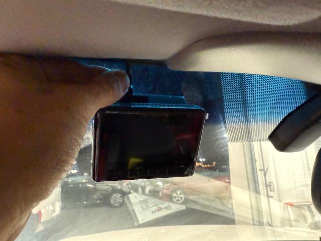 トヨタ クラウンハイブリッド ドライブレコーダー前後取付 熊本県 熊本市 東区 北区 西区 南区 中央区 菊陽町 合志市 益城町 大津町 西合志 菊池市 新型 エアコン オーディオ パーツ チェックランプ 警告灯 修理 異音 電装 用品