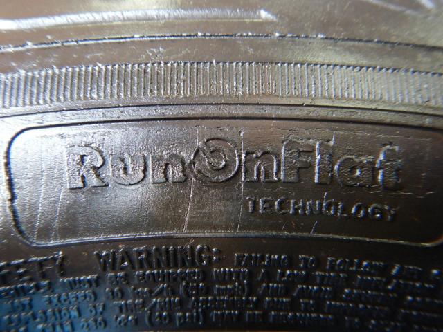 ＢＭＷ　３シリーズ　パーツ情報
BMW3シリーズ、4シリーズ、X1に装着できる17インチセット入庫です！
レーシングダイナRD3　17インチ　BMW承認ランフラットタイヤ付！