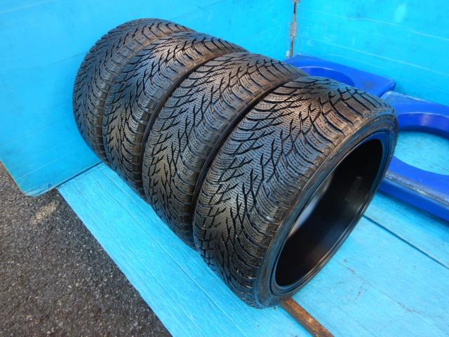 ＢＭＷ　１シリーズ　パーツ情報
BMW1シリーズ、2シリーズグランクーペ、ミニクラブマンに装着できる18インチスタッドレスセット入庫です！
MAK　FAHR　18インチ　ノキアン製スタッドレス付！