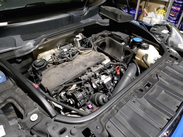 ＭＩＮＩ　吸排気系修理・整備　インテーク清掃　EGRバルブ交換　DPFクリーニング　エンジンマウント交換　法定点検　輸入車　欧州車　カスタム　修理　車検　R60　クーパーD　ディーゼル　煤　ハイエース　マツダ