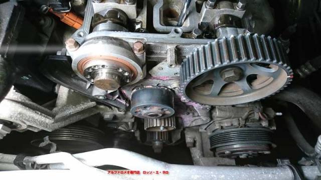 アルファロメオ　アルファ１４７　エンジン関連修理・整備