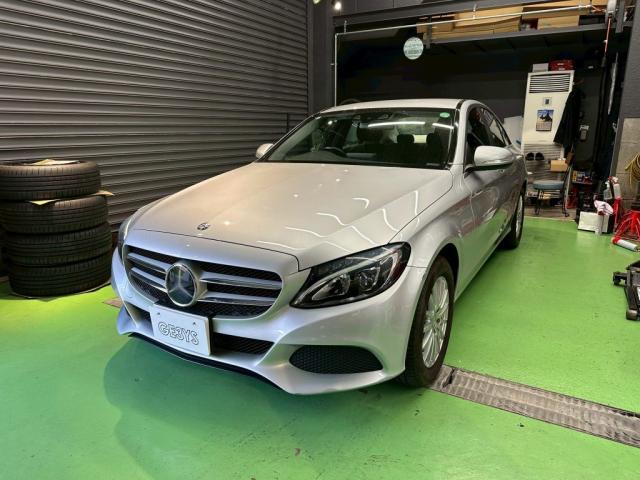メルセデスベンツ Ｃ１８０ │ デジタルミラー取付【世田谷区】 東京都世田谷区のジェミーズ株式会社　渋谷区　目黒区　港区　品川区　横浜市　新規のお客様大歓迎　代車　レッカー