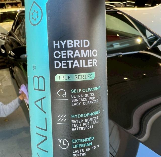 メルセデスベンツ A180／ファインラボ レギュラーメンテナンス／部分磨きのご紹介です　東京都世田谷区のジェミーズ株式会社　渋谷区　目黒区　港区　品川区　神奈川　横浜市　川崎市　新規のお客様大歓迎　代車　レッカー